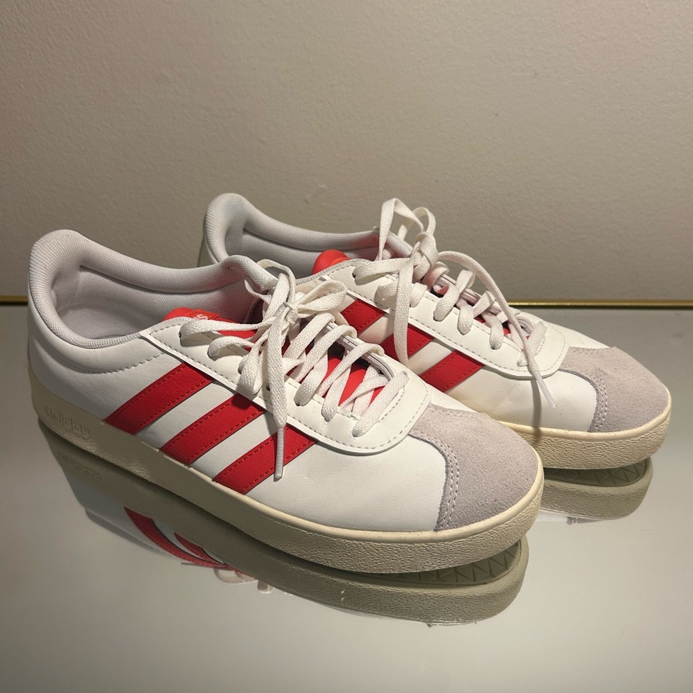 Adidas White and Red Classic Sneakers 🍄